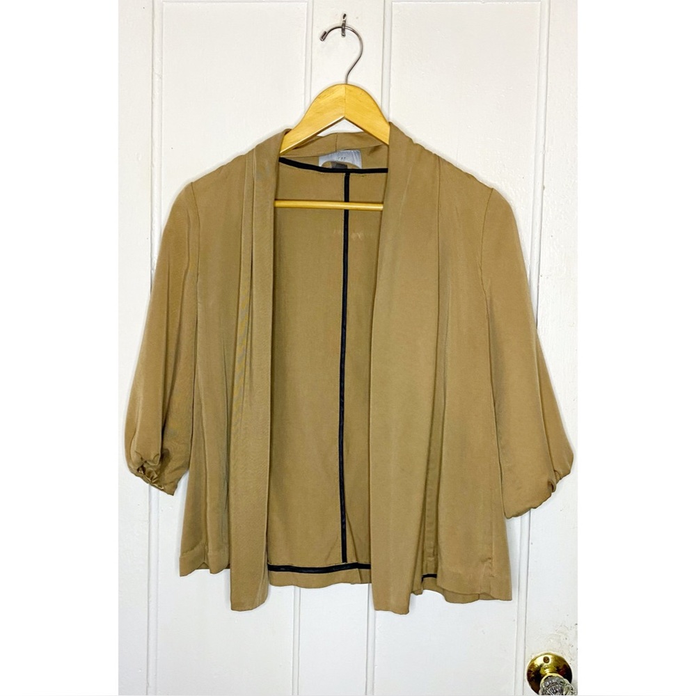 H&M : size : 8 : camel tan 3/4 puff sleeve open businesses casual blazer jacket